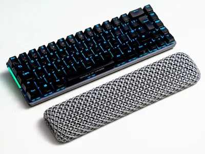 AeroRest: The Ultimate Lattice Wrist Support - Image 2